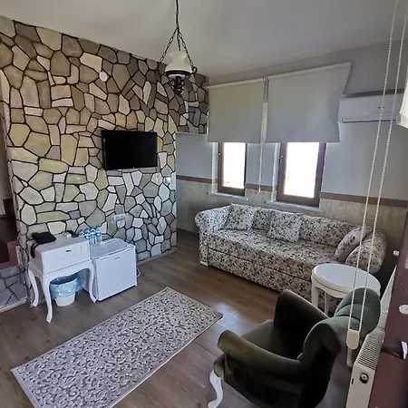 Ξενοδοχείο Akamoy Boztepe & Restaurant 3*